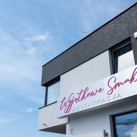 Wyjatkowe Smaki Bed & Breakfast Pruszcz Gdanski ภายนอก รูปภาพ