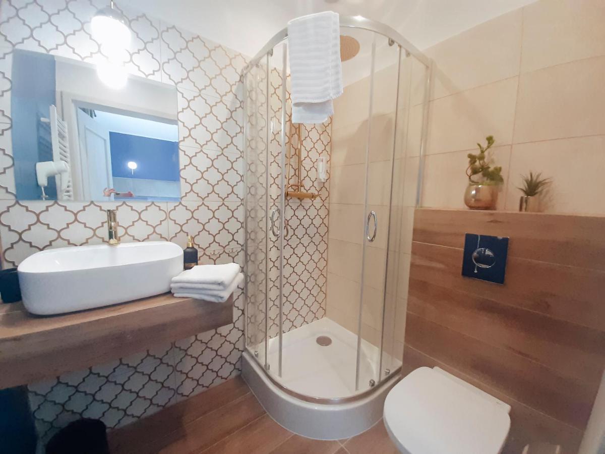 Wyjatkowe Smaki Bed & Breakfast Pruszcz Gdanski ภายนอก รูปภาพ