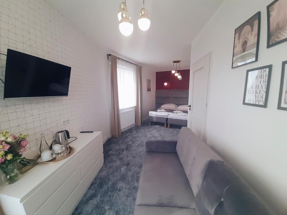 Wyjatkowe Smaki Bed & Breakfast Pruszcz Gdanski ภายนอก รูปภาพ