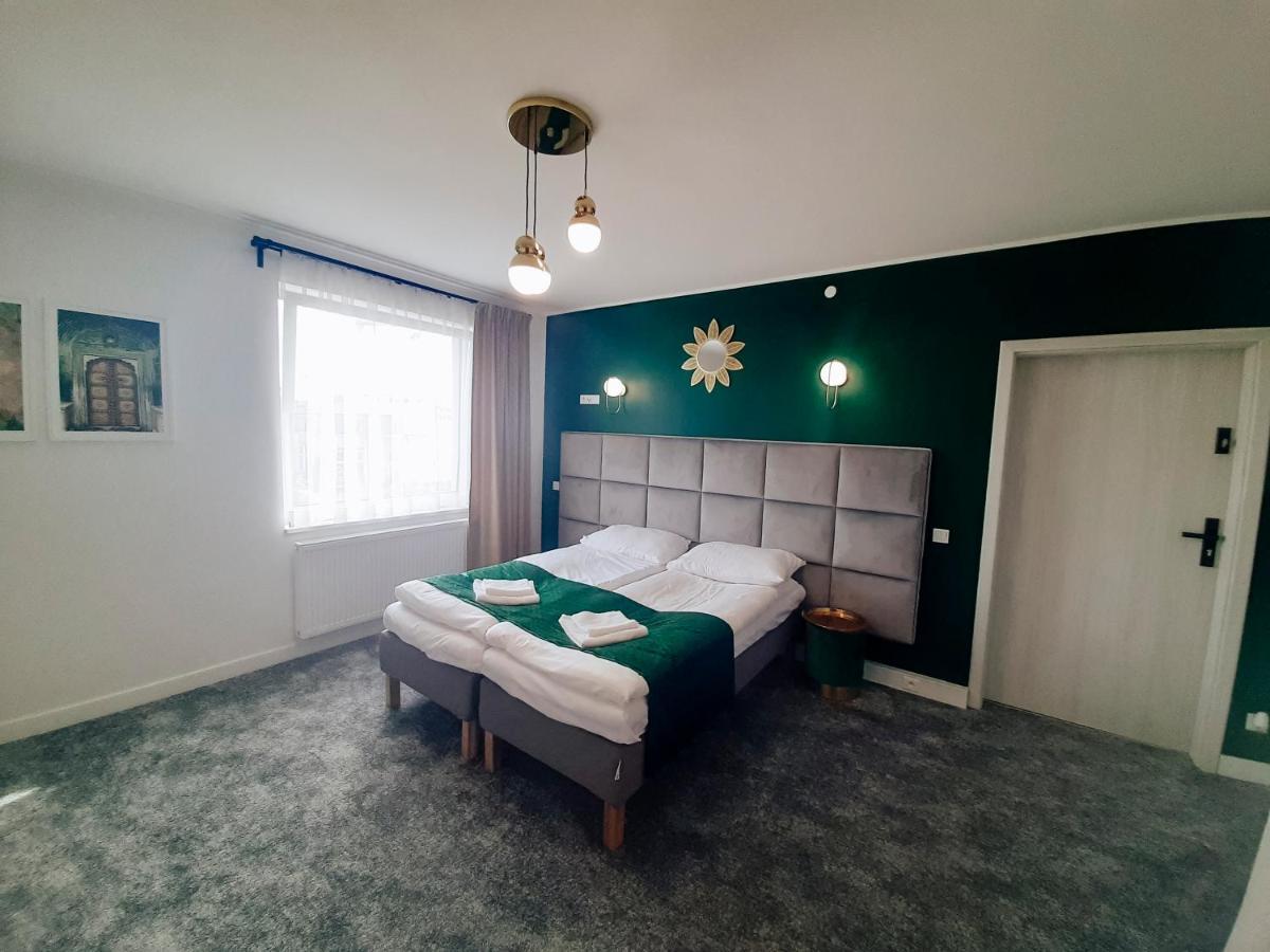 Wyjatkowe Smaki Bed & Breakfast Pruszcz Gdanski ภายนอก รูปภาพ